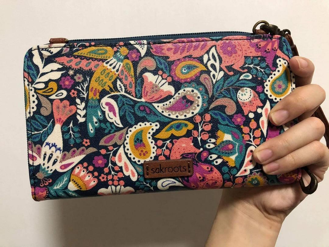 Sakroots shop wallet purse