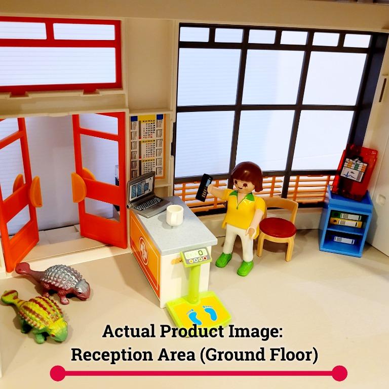 PLAYMOBIL 6657 City Life Furnished Children s Hospital