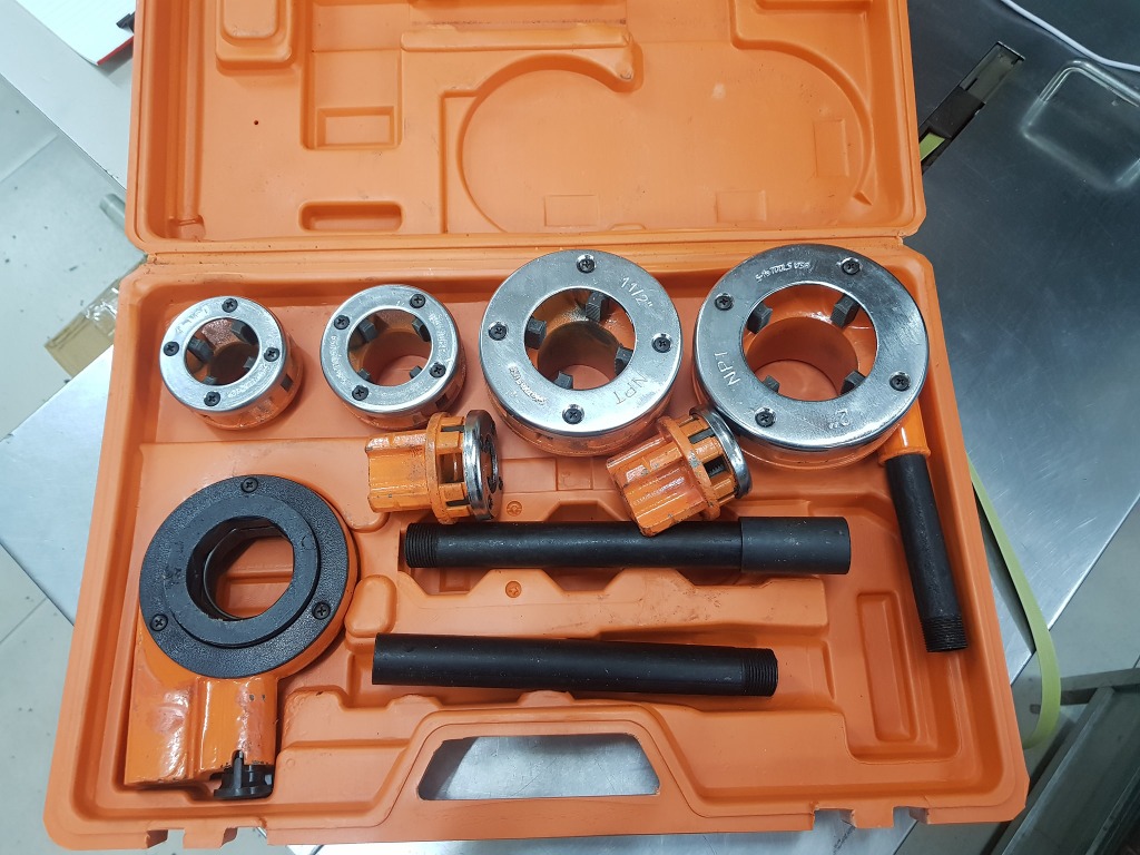 Ridgid pipe clearance threader set