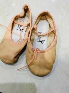 Sepatu ballet anak preloved