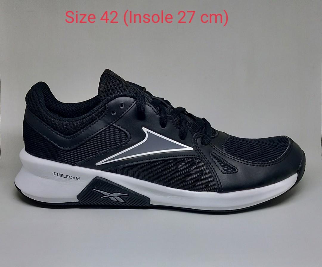 Sepatu Reebok running original, Fesyen 