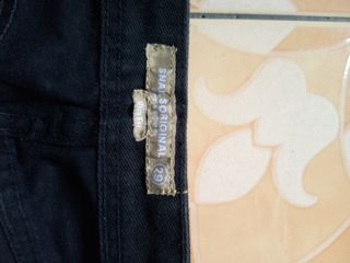 (Category: ) located in . Submitted by 4starter (Listing ID 1085624598, Image 1). Description: .
