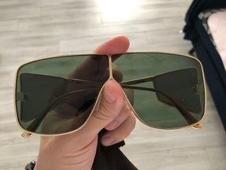 （分類：）位於 。 由 shadyrexman 提交（商品編號 1085617164，圖片 1）。簡介： 。