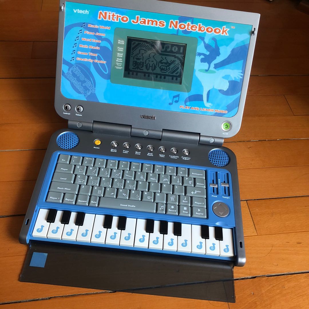 vtech Nitro Jams Notebook 偉易達兒童第一部筆記本👍🏻, 兒童＆孕婦用品, 嬰兒玩具 Carousell