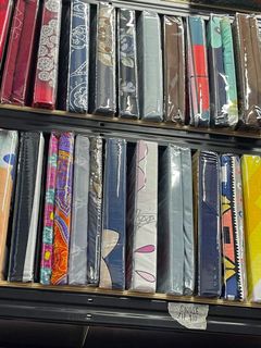 (Category: ) located in . Submitted by shopwithaz (Listing ID 1085709692, Image 1). Description: .