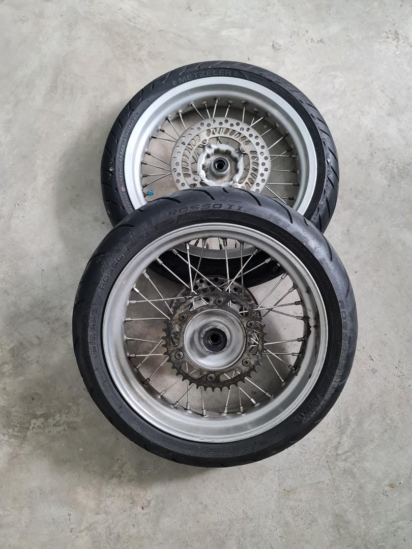 XR400 Motard rim set. Disc brake & 40t Sprocket., Car Accessories