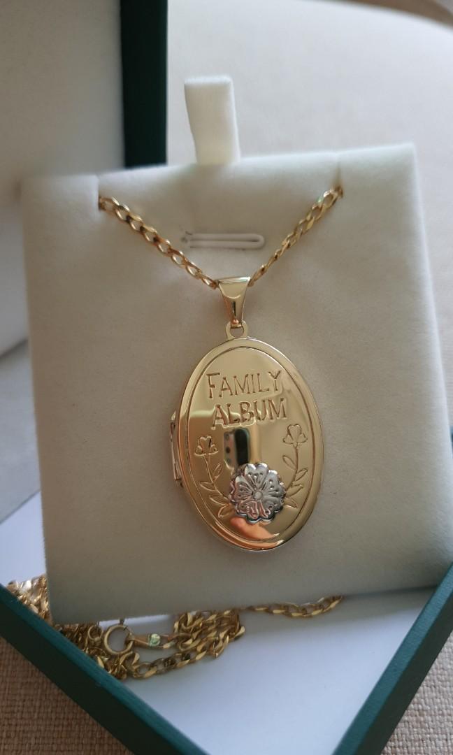 Gold discount family necklace