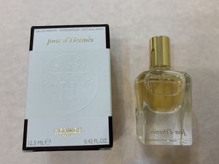 （分類：）位於 。 由 sing_sing_sing_ 提交（商品編號 1085767995，圖片 1）。簡介： 。