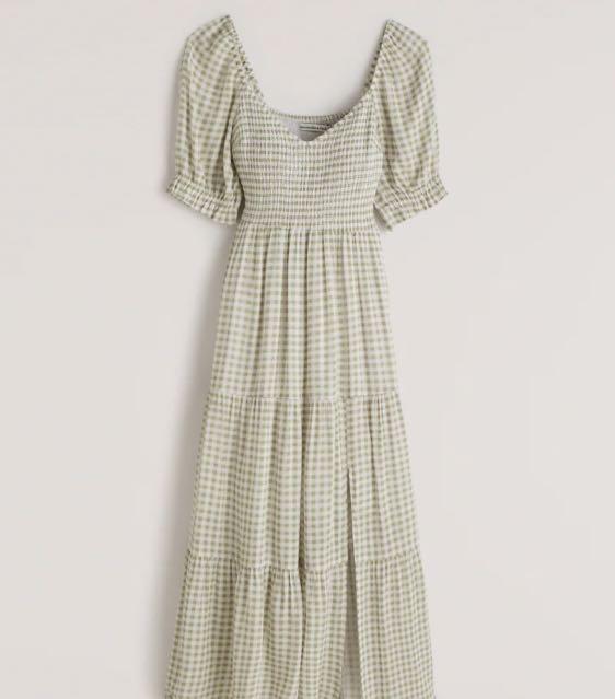Short Sleeve Smocked Midi Dress 