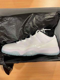 Air Jordan 11 Legend Blue