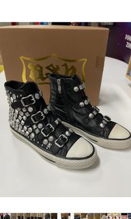 （分類：）位於 。 由 soman0202 提交（商品編號 1085774470，圖片 1）。簡介： 。