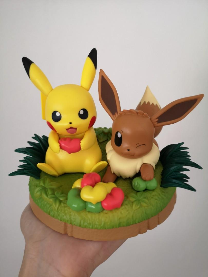 Pikachu and eevee figure discount