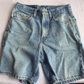 (Category: ) located in . Submitted by junkofnini (Listing ID 1085733093, Image 1). Description: .