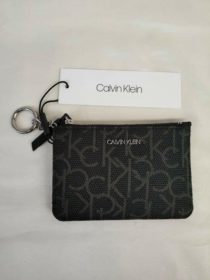 Calvin Klein Card holder with coin purse, Women's Fashion, Bags & Wallets,  Wallets & Card holders on Carousell
