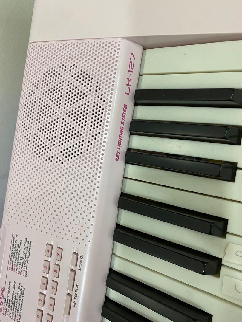 Casio LK127 Pink Keyboard, Hobbies & Toys, Music & Media, Musical ...