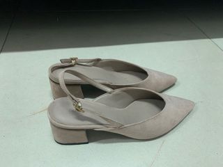 （分類：）位於 。 由 jellycat66 提交（商品編號 1085874224，圖片 1）。簡介： 。