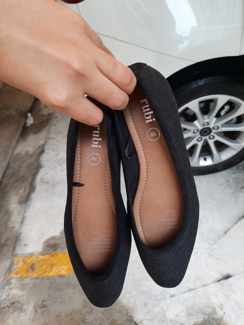 Cotton on flats sale