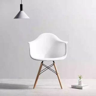 Eames Chair with Armrest - White