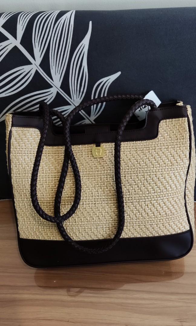 Etienne aigner straw deals bag