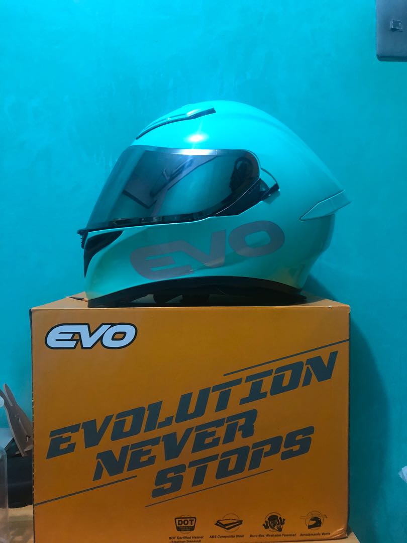 EVO HELMET, Sports Equipment, Other Sports Equipment and Supplies on