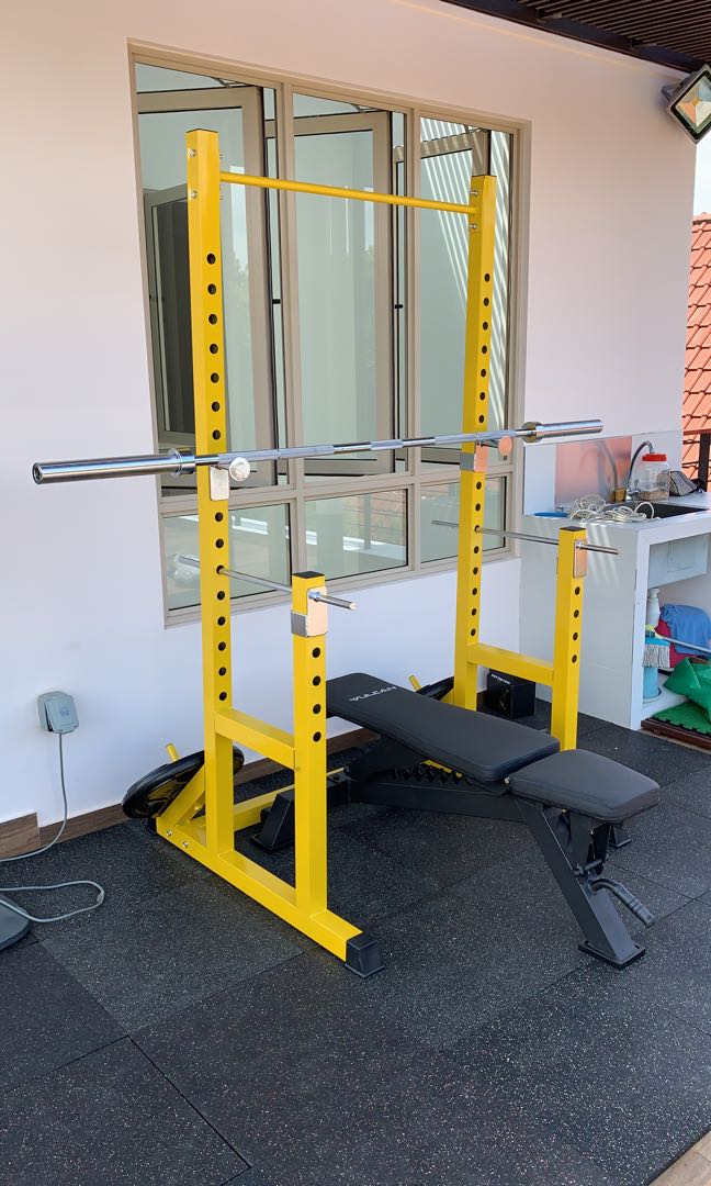 Gym rack, Sports Equipment, Exercise & Fitness, Cardio & Fitness