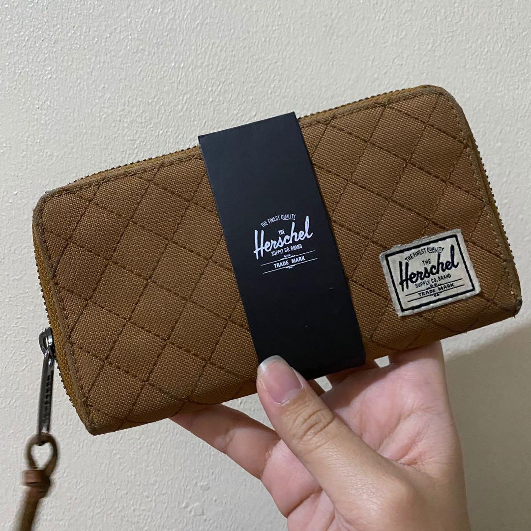 Herschel shop wallet price