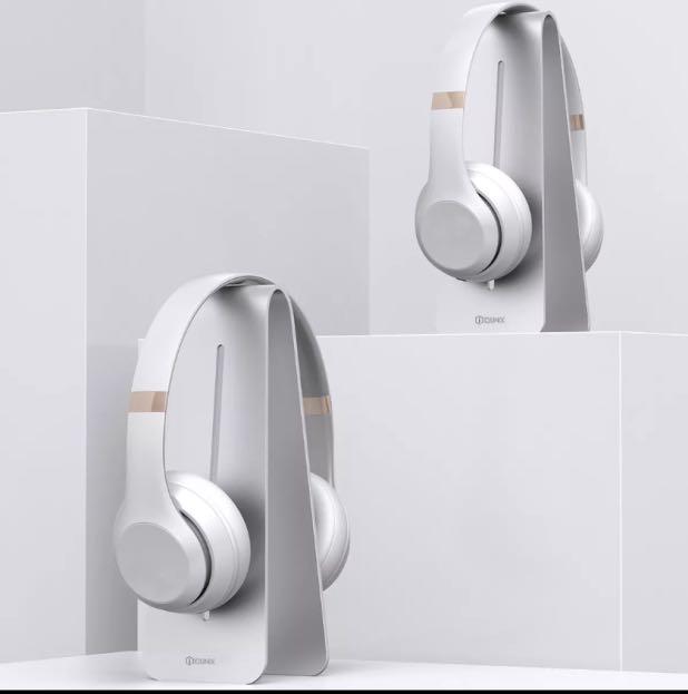 Unibody headphone stand shop