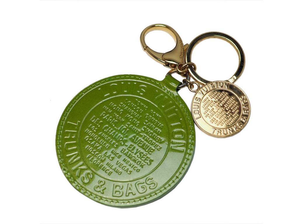 Recycled louis vuitton keychain store