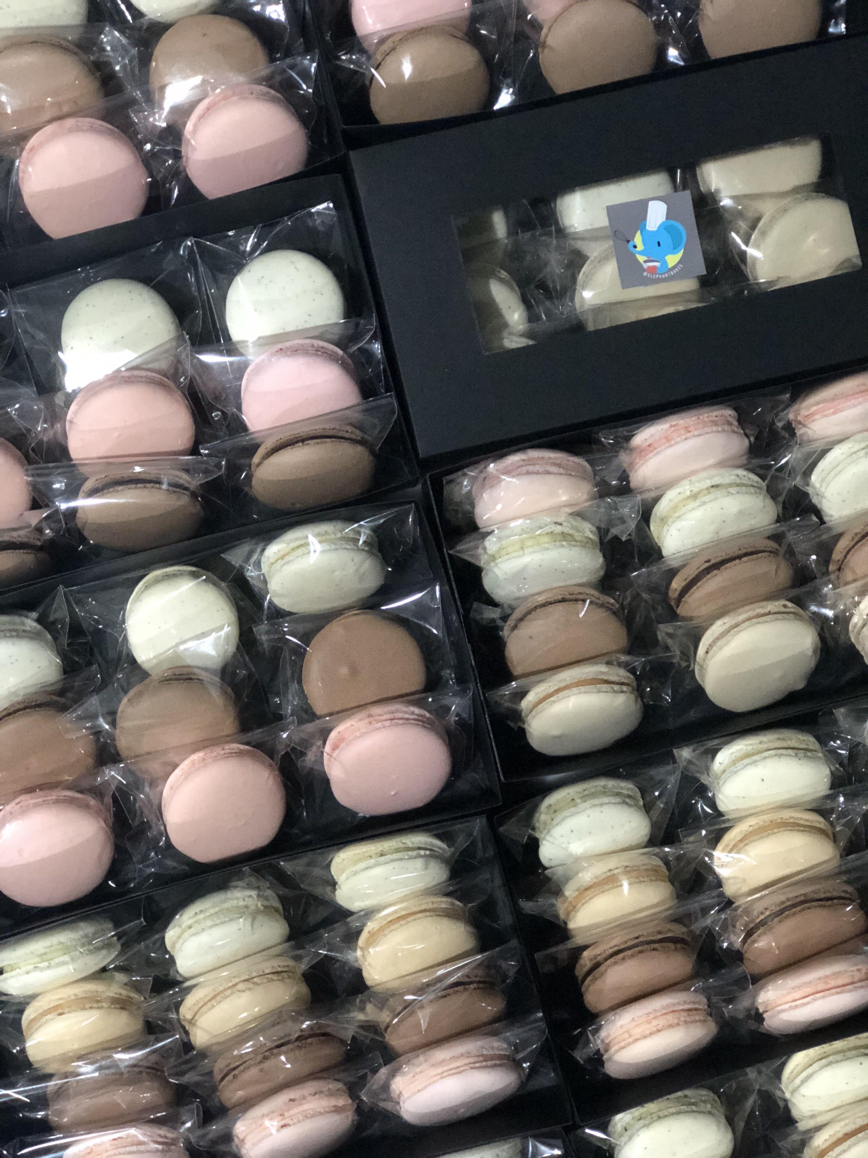 Macarons (Category: Homemade Bakes) located in Singapore. Submitted by elephantbakes (Listing ID 1085899175, Image 1). Description: Sold in boxes of 6, 9 and 12 Pricing: -6pcs @ $9.90 (choose 2 flavours) -9pcs @ $13.90 (choose 3 flavours) -12pcs @ 16.90 (choose 4 flavours) Flavours include: -peach -strawberry -lychee -earl grey -vanilla -dark chocolate Macarons orders must be placed 1 week in advance! Do follow @elephantbakes on Instagram for mor