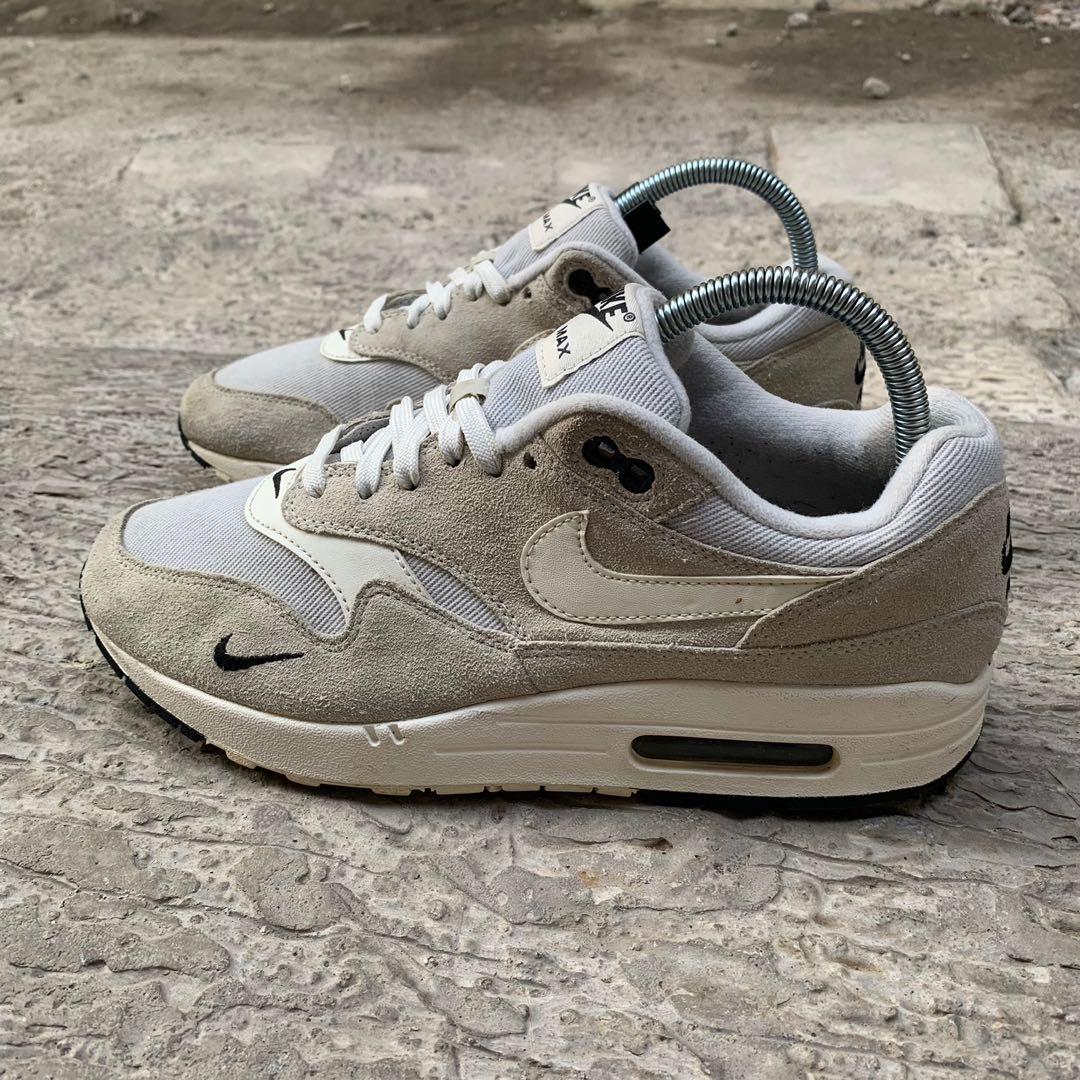 Nike air max 1 shop pure platinum mini swoosh