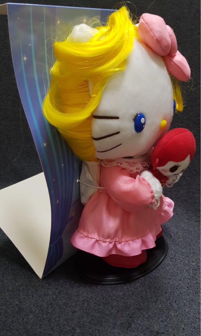 Hello Kitty Nutcracker Deluxe Plush 2PCS (Category: Plushies & Soft Toys) located in Navotas City. Submitted by sanrio_galore (Listing ID 1085859416, Image 3). Description: 2pcs AVAILABLE.