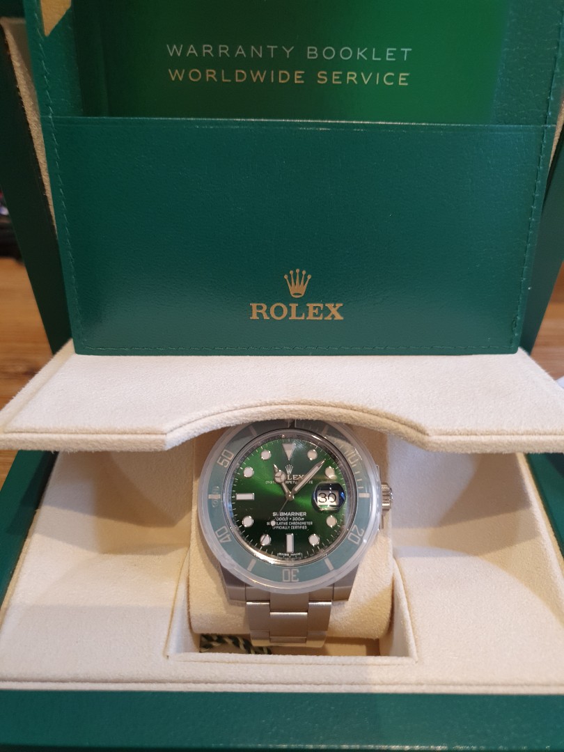 Dated December 2017 ROLEX SUBMARINER HULK LV116610 Luxury