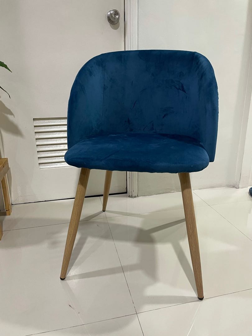 Royal Blue Velvet Scandinavian Accent Chair/ Dining Chair/ Side Chair