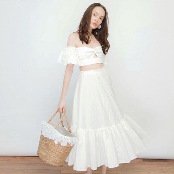 Style Staple Riviera Coords (Category: Dresses) located in Magalang. Submitted by aishops (Listing ID 1085892782, Image 1). Description: Fits XS - Small Worn only once In excellent condition .