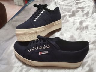 (Category: ) located in . Submitted by benjamin.tan (Listing ID 1085799989, Image 1). Description: .