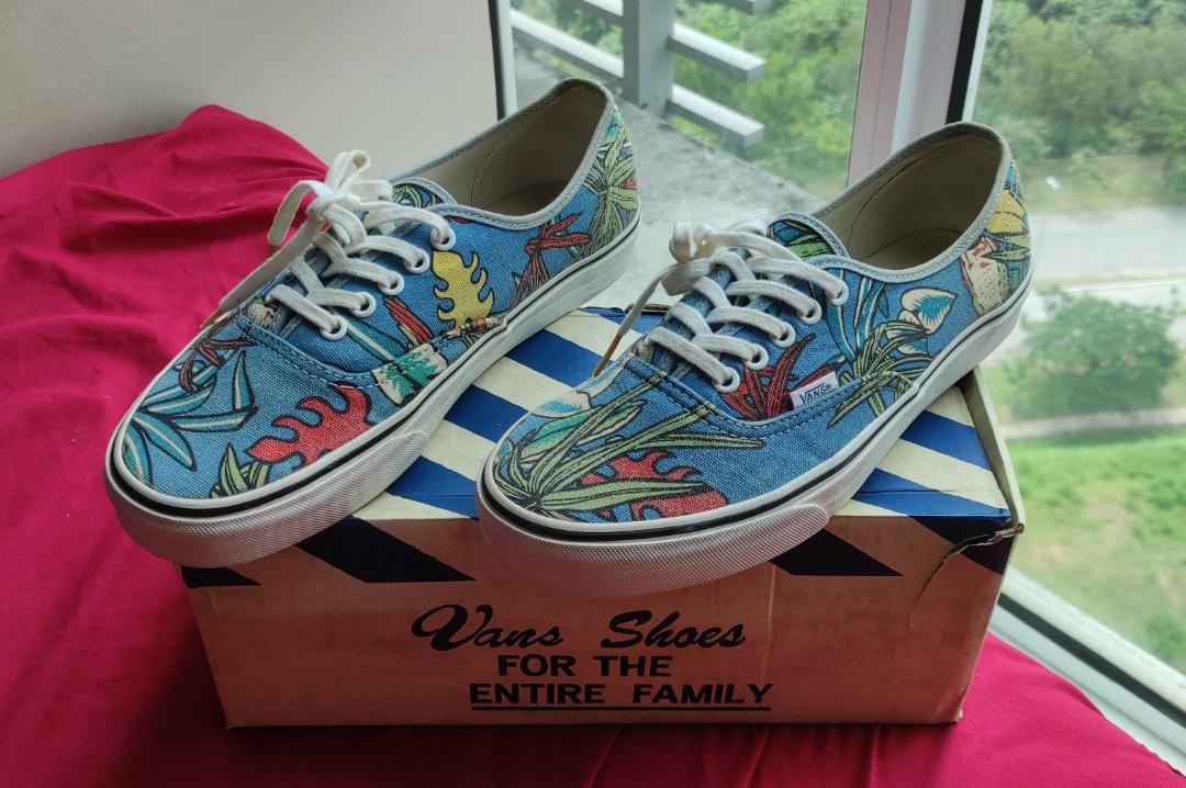 Vans store van doren