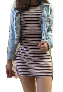 （分類：）位於 。 由 ellizi 提交（商品編號 1086019377，圖片 1）。簡介： 。