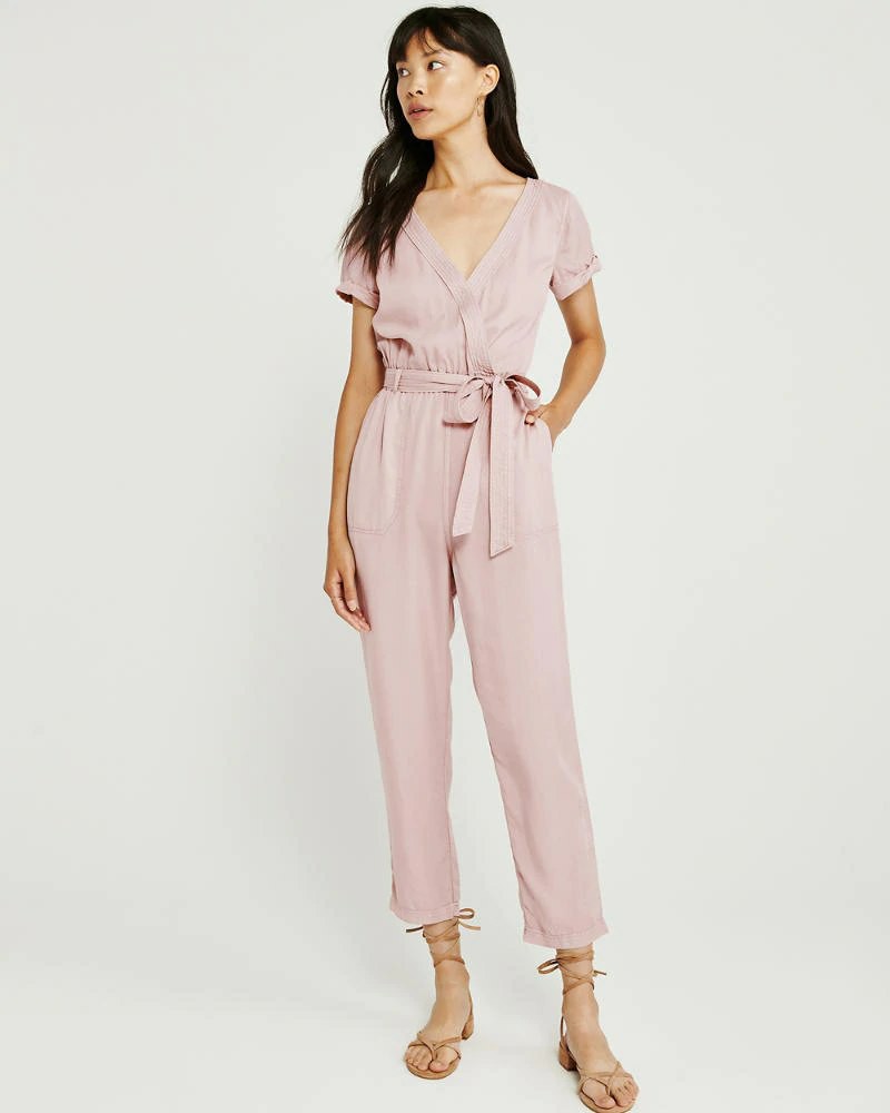 Abercrombie Utility Jumpsuit in blush, Women's Fashion, Dresses & Sets