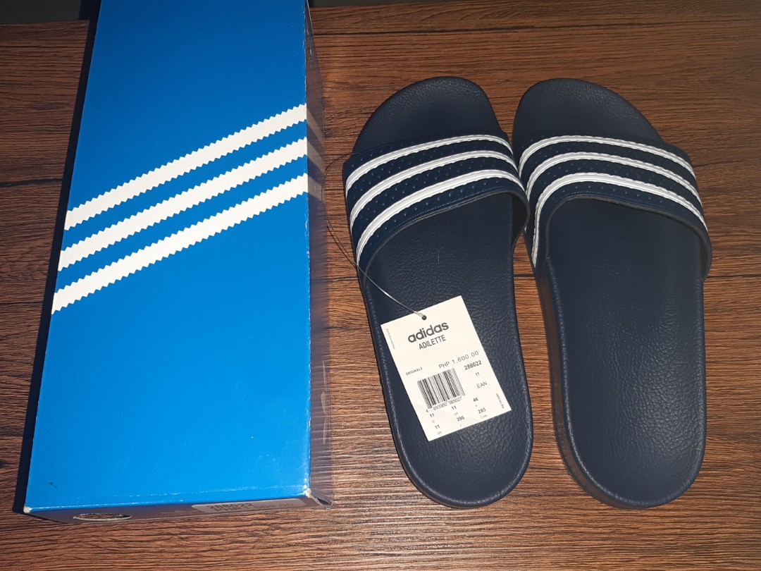 adidas slides classic