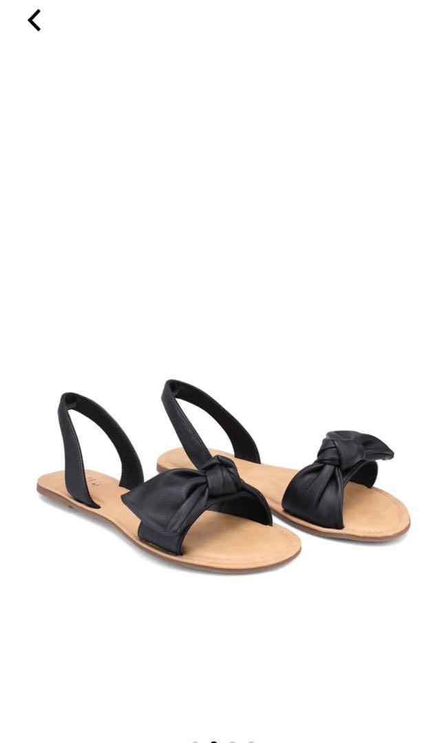 Call it spring outlet black sandals