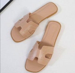 (Category: ) located in . Submitted by in_style (Listing ID 1086071759, Image 1). Description: .