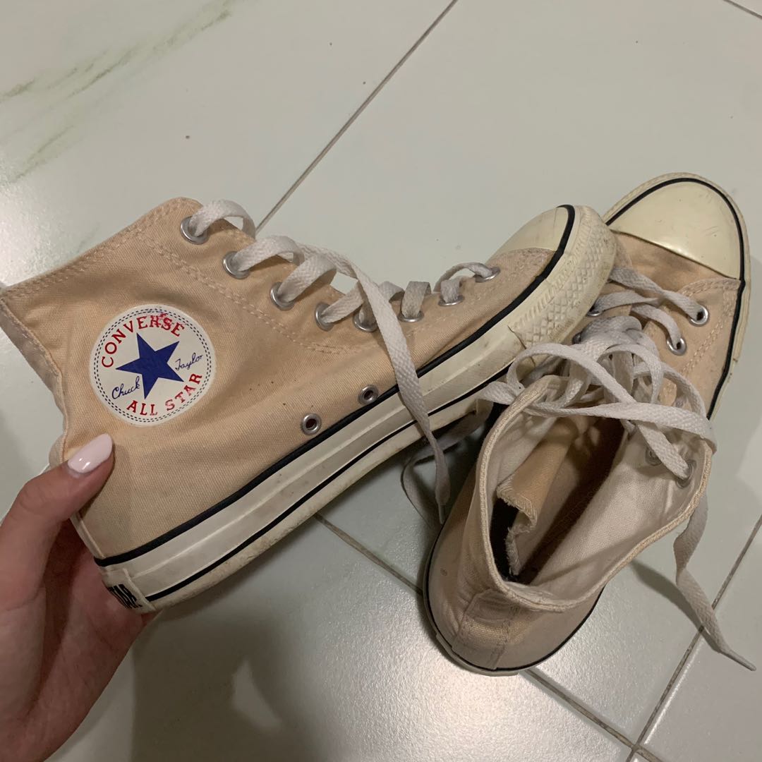Converse deals ivory cream