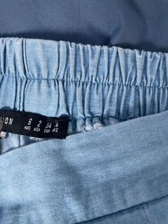 (Category: ) located in . Submitted by adoptmy.clothes (Listing ID 1086100374, Image 1). Description: .