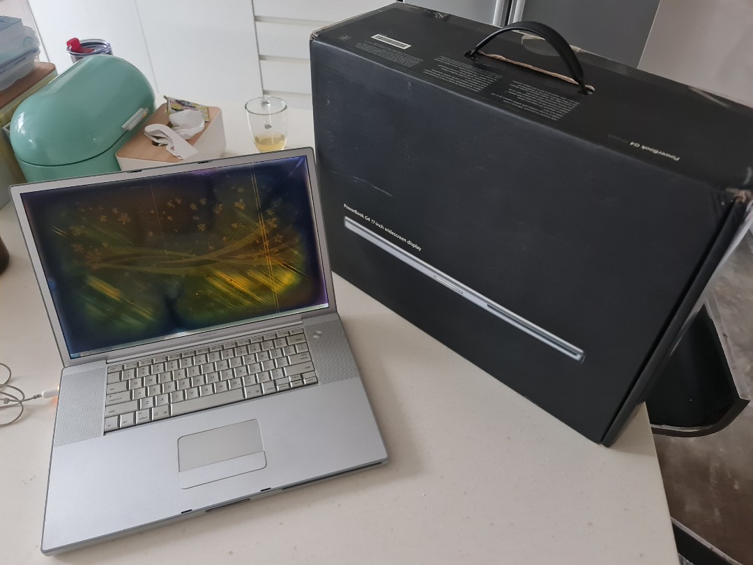 【ジャンク品】power Book g4 17インチ ジャンク Apple Powerbook G4 17inch ジャンク品】power Book g4 17