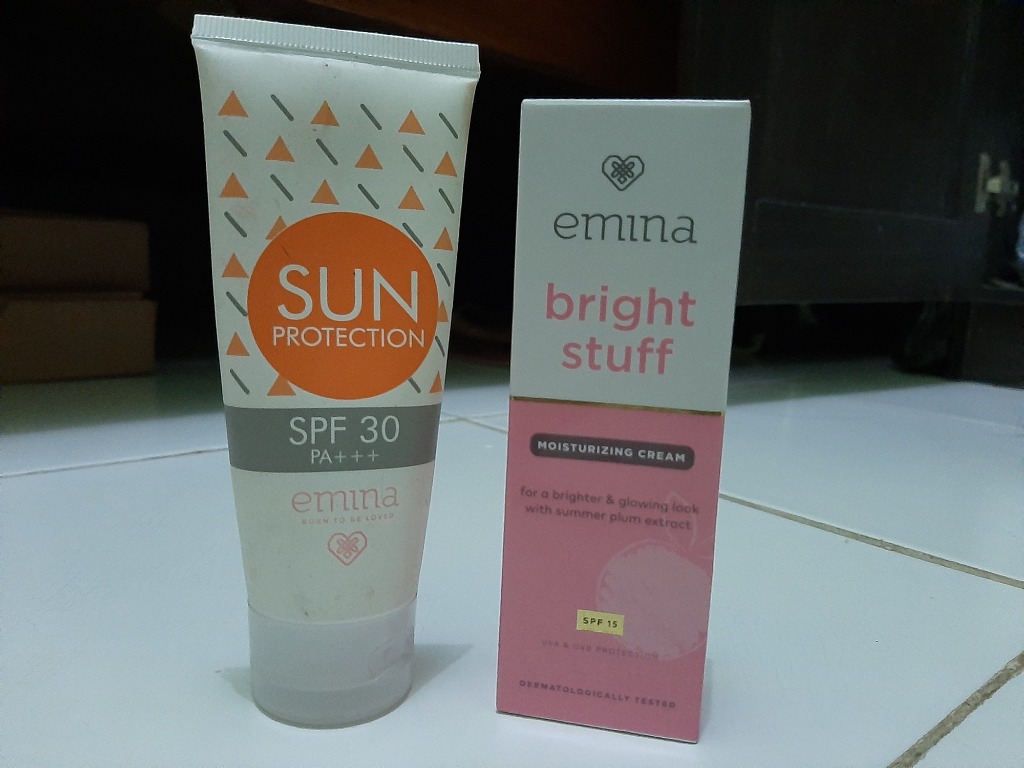EMINA SUNSCREEN AND MOISTURIZER (Take AllPreloved)), Kesehatan