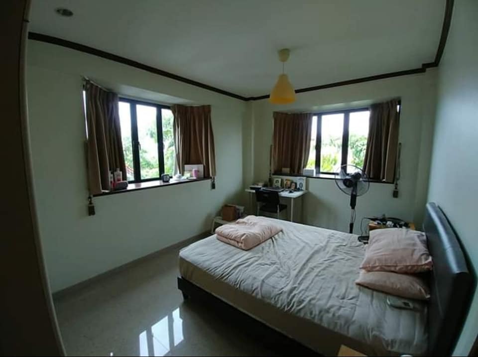 (Category: ) located in . Submitted by raghavt (Listing ID 1085975961, Image 1). Description: .