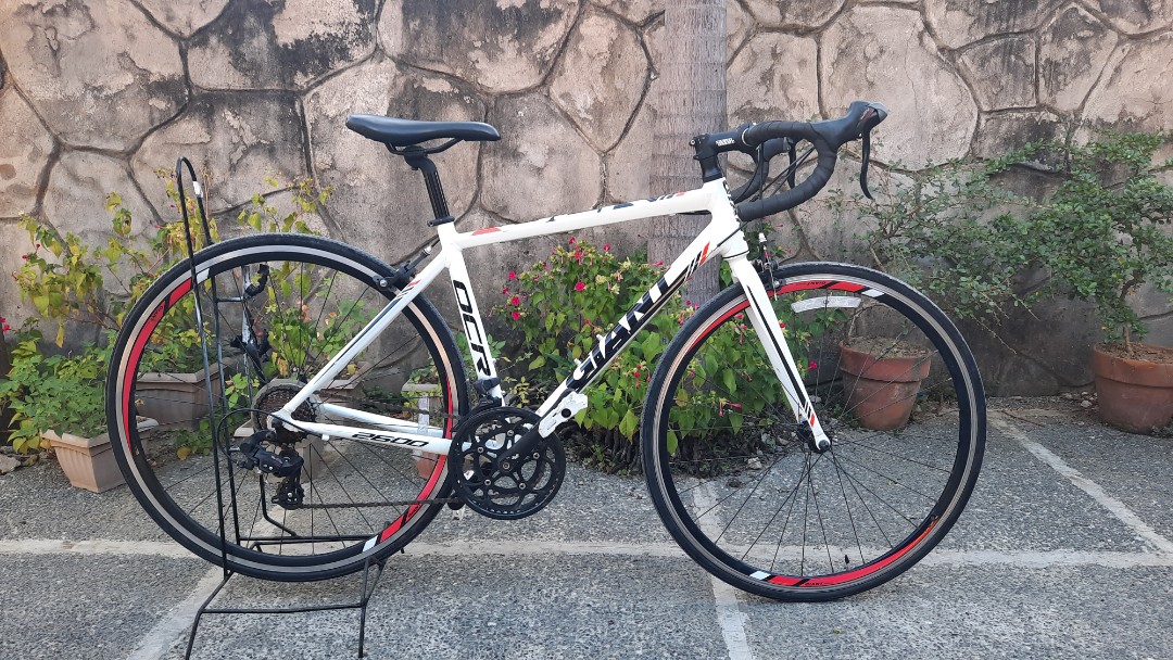 ジャイアント　OCR 2600 ロードバイク： GIANT OCR 2600 – Key-West Cycle 自転車のキー