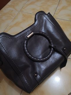 (Category: ) located in . Submitted by piikaa (Listing ID 1085935524, Image 1). Description: .