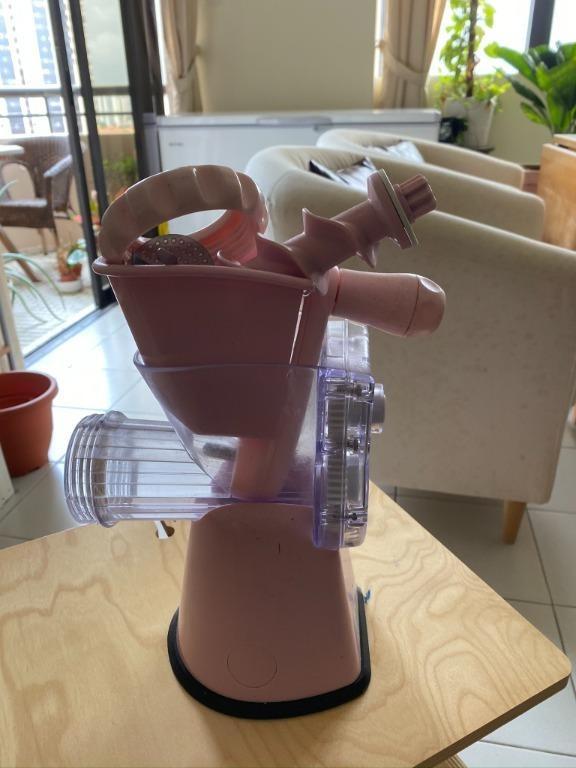 Japanese meat grinder (manual), TV & Home Appliances, Kitchen