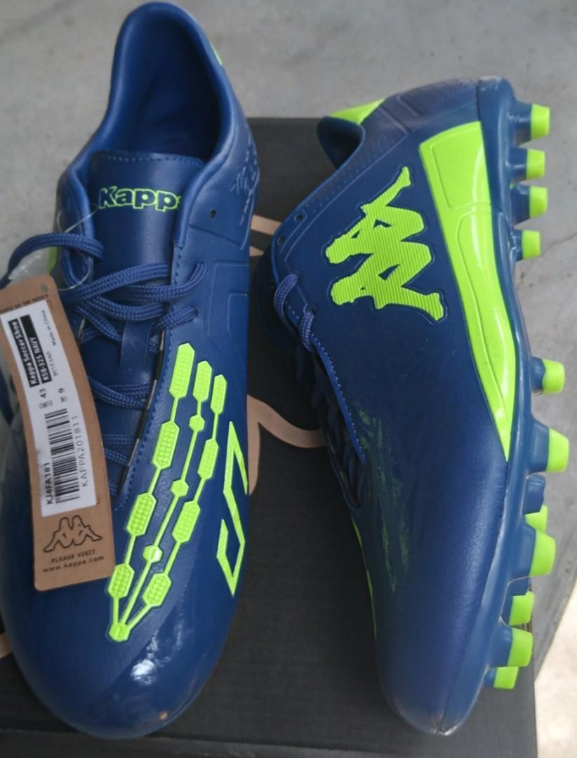 Kappa soccer shoe